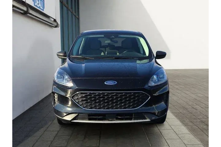 $16995 : Ford Escape 2022 AWD SE 4dr image 8