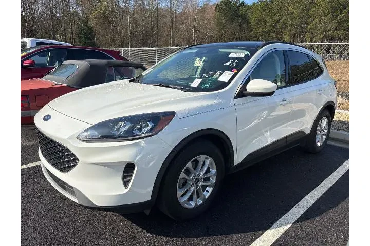 $19488 : Ford Escape 2021 SE 4dr SUV image 1