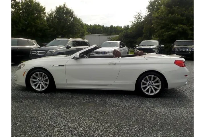 $14922 : 2012 6-Series 640i Convertible image 2