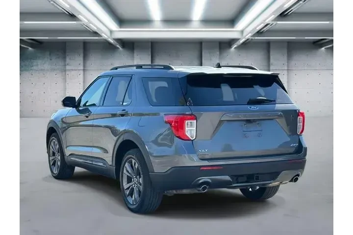 $28455 : Ford Explorer 2023 AWD XLT 4 image 5
