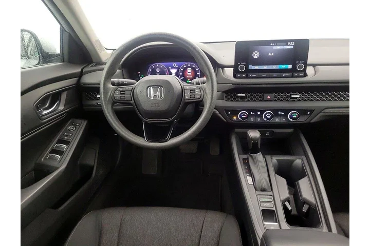 $27998 : Honda Accord 2024 EX 4dr Sed image 10