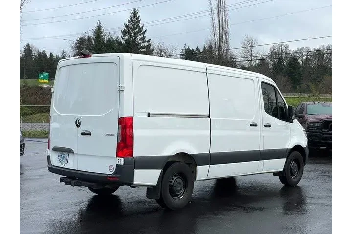 $37995 : Mercedes-Benz Sprinter 2023 image 3