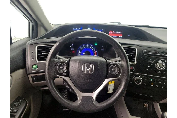 $13599 : Honda Civic 2014 LX 4dr Seda image 10
