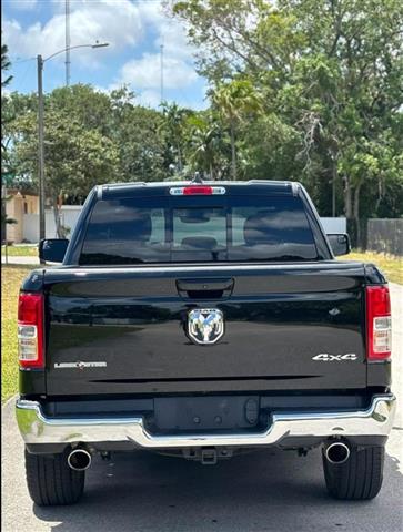 $24900 : Dodge Ram 1500 Quad cab image 5