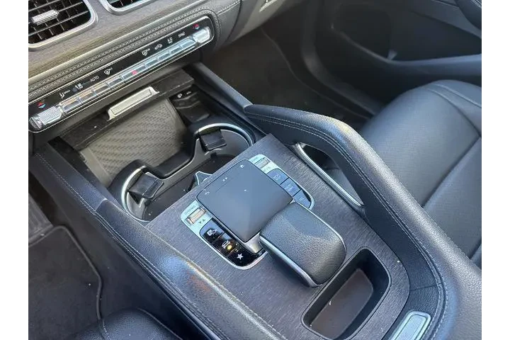 $28388 : Mercedes-Benz GLE 2020 AWD G image 10