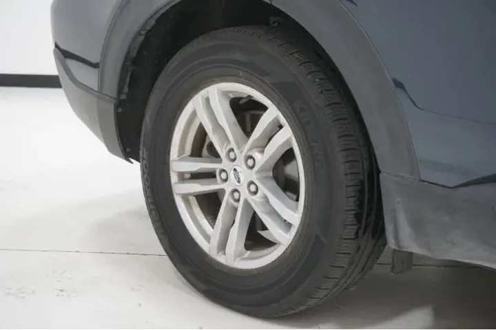 $30995 : Ford Explorer 2023 XLT 4dr S image 6