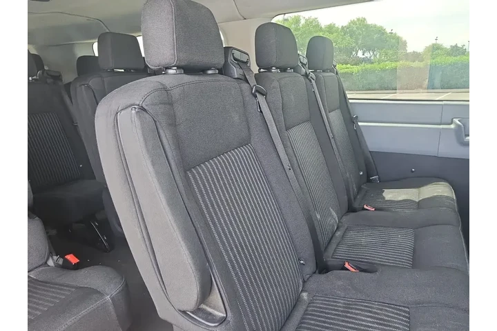 $18000 : Ford Transit 2017 350 XLT 3d image 10