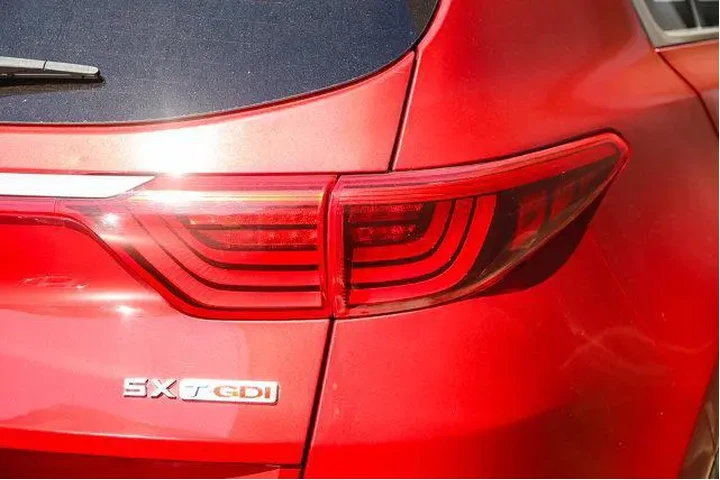 $12888 : Kia Sportage 2017 AWD SX Tur image 5