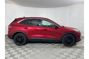 $18900 : Ford Escape 2022 SE 4dr SUV thumbnail