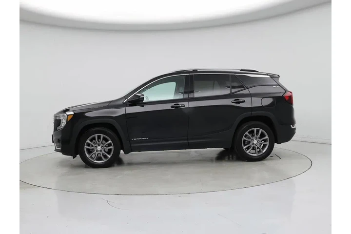 $22998 : GMC Terrain 2024 AWD SLT 4dr image 3