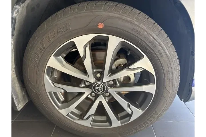 $28884 : Toyota Corolla Cross 2024 XL image 4