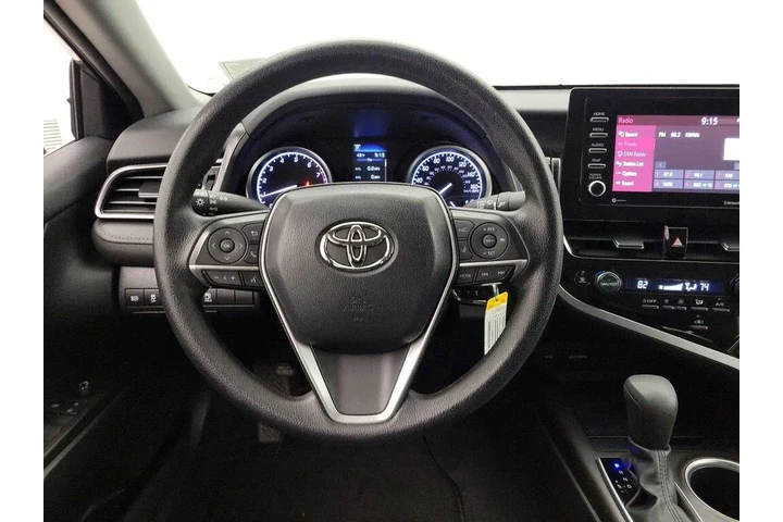 $23998 : Toyota Camry 2022 LE 4dr Sed image 10