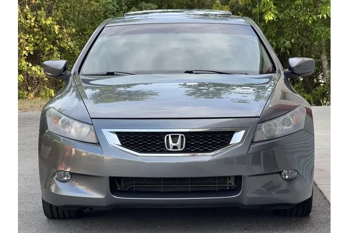 $3500 : 2008 Honda Accord Coupe V6 image 3