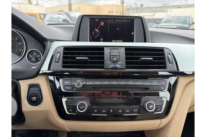 $15386 : BMW 3 Series 2017 330e iPerf image 4