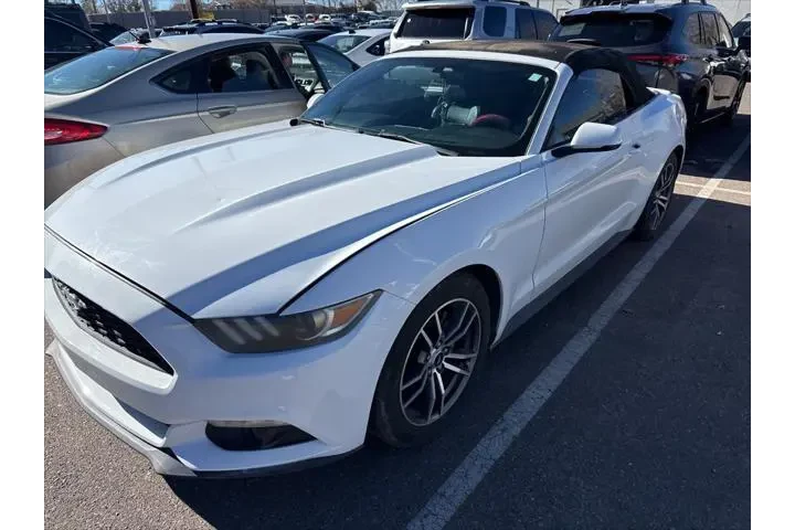 $16951 : Ford Mustang 2016 EcoBoost P image 4