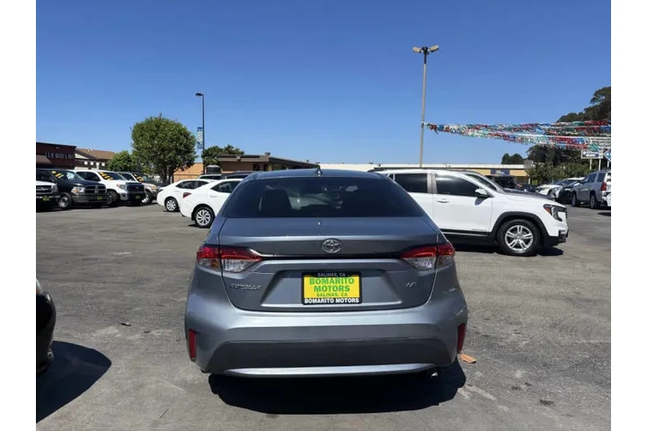 $17999 : 2021 Corolla LE image 4