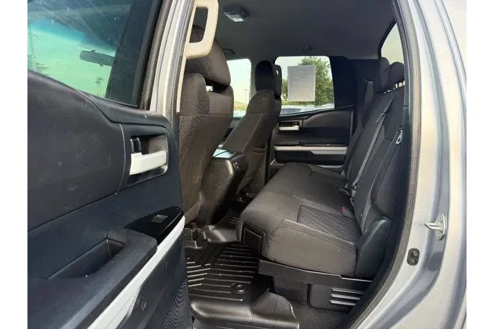 $24795 : Toyota Tundra 2014 4x4 SR5 4 image 6