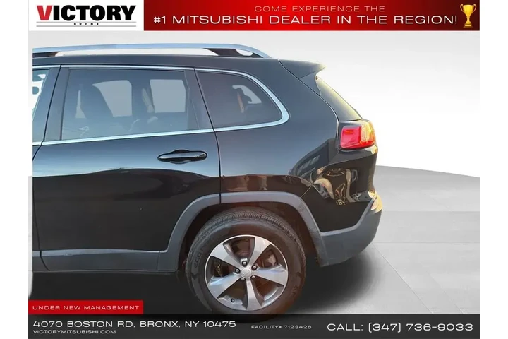 $14302 : Jeep Cherokee 2019 4x4 High image 7