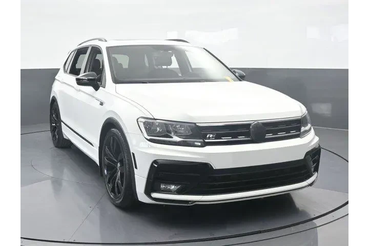 $15989 : Volkswagen Tiguan 2020 SE 4d image 9