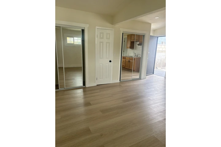 $2000 : Se Renta Casa en La Puente image 1