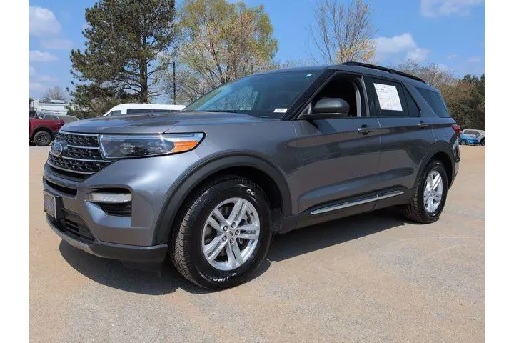 $28975 : Ford Explorer 2024 XLT 4dr S image 8