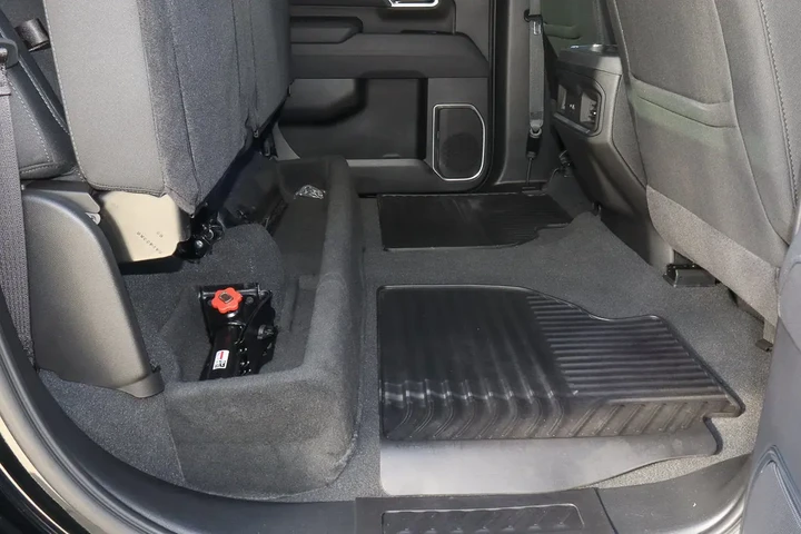 $60988 : 2025 Silverado 2500HD 4WD Cre image 9