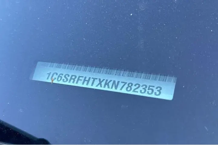 $38995 : Ram 1500 2019 4x4 Limited 4d image 3