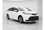 Toyota Sienna 2024 LE 8-Pass