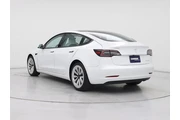 $25998 : Tesla Model 3 2022 AWD Long thumbnail