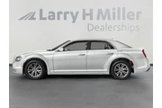 Chrysler 300 2022 S V6 4dr S thumbnail