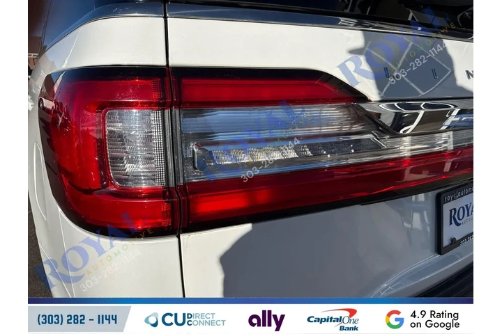 $37995 : 2020 Navigator Reserve image 9