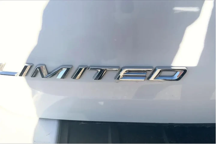 $21558 : Ford Explorer 2020 Limited 4 image 8