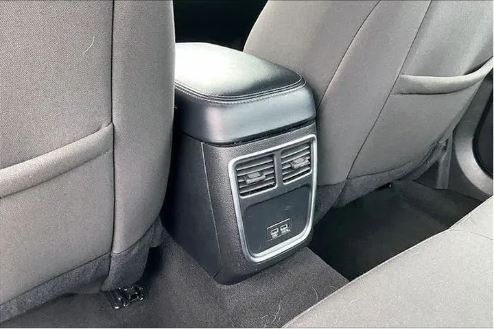 $21500 : Dodge Charger 2023 SXT 4dr S image 10