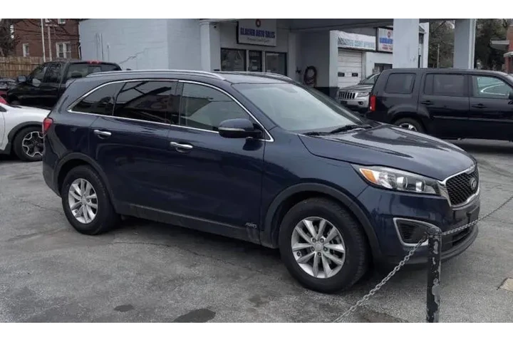$12800 : 2018 Sorento LX image 3