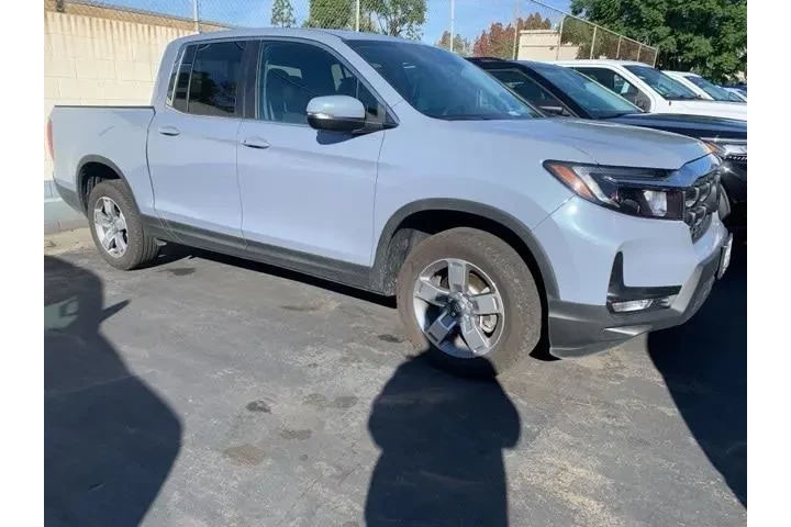 $38895 : Honda Ridgeline 2025 AWD RTL image 2