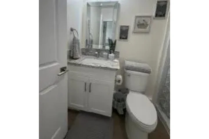 ÁREA DE LA HABRA 90631 image 7