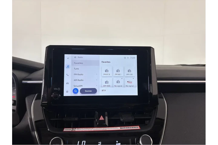 $23997 : 2025 Corolla LE image 5