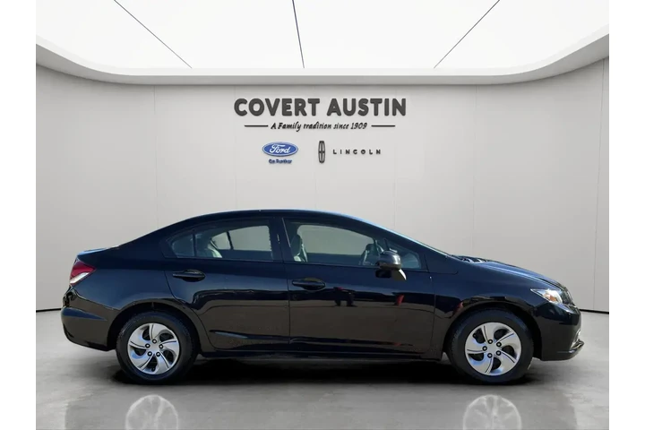 $7997 : Honda Civic 2013 LX 4dr Seda image 6