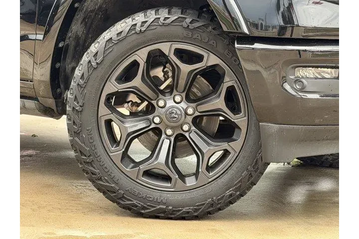 $37972 : Ram 1500 2021 4x4 Limited 4d image 3
