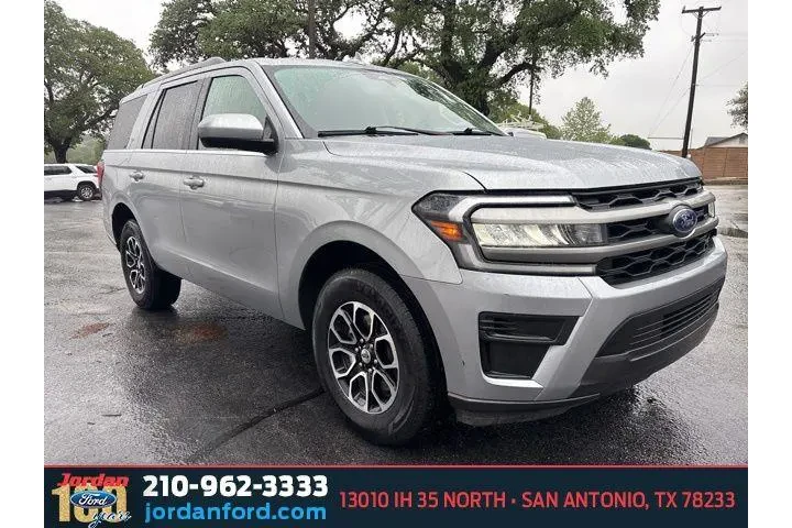 $39134 : Ford Expedition 2024 4x2 XLT image 1