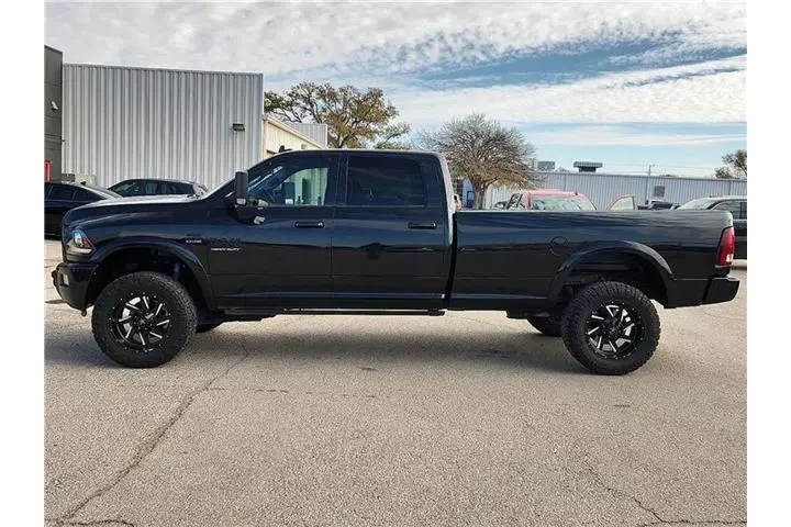 $32995 : Ram 2500 2018 4x4 Laramie 4d image 2