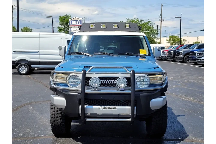 $25997 : Toyota FJ Cruiser 2013 4x4 4 image 9