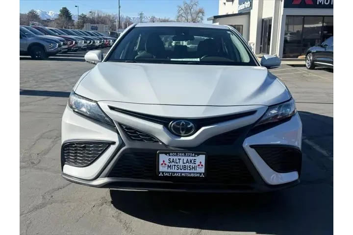 $22199 : Toyota Camry 2024 SE 4dr Sed image 2