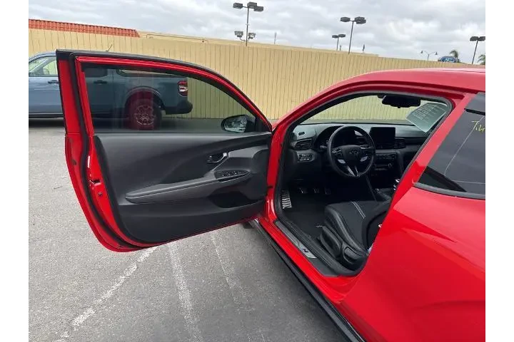 $26500 : Hyundai VELOSTER N 2022 3dr image 8