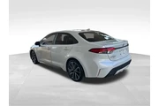 $14867 : Toyota Corolla 2022 SE 4dr S thumbnail