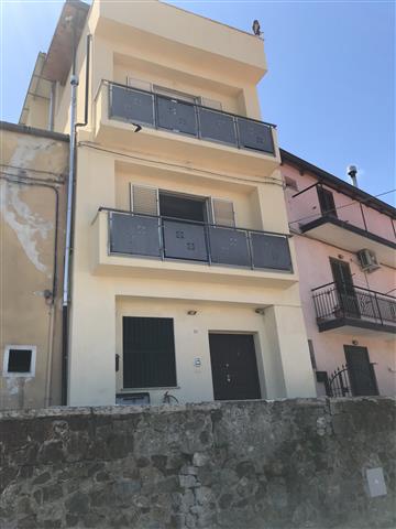 $95000 : Townhouse Italy image 10
