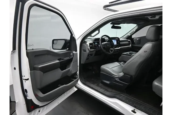 $21225 : Ford F-150 2021 4x2 XL 4dr S image 9