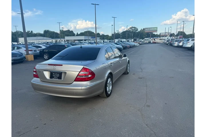 $4980 : 2003 Mercedes-Benz E-Class 4d image 2