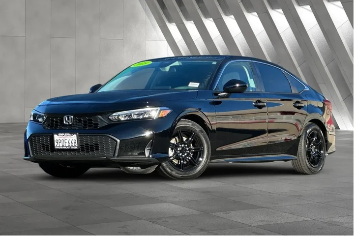 $23500 : Honda Civic 2025 LX 4dr Seda image 2