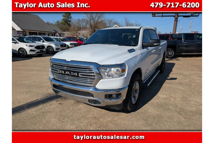 $26995 : 2019 RAM 1500 image 1